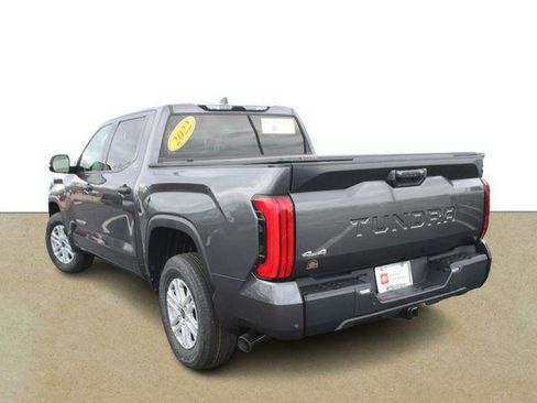 Certified 2022 Toyota Tundra SR5 w/ SR5 Convenience Package AWD/4WD image 6