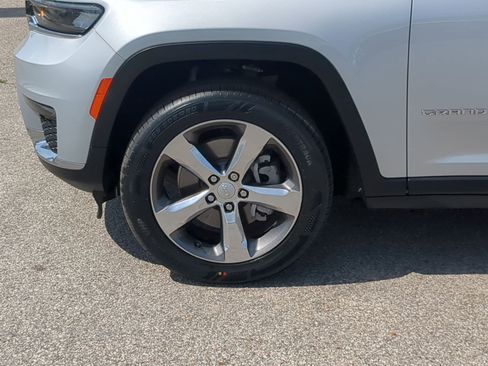 Used 2021 Jeep Grand Cherokee L Limited image 10