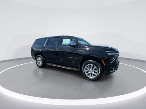 New 2026 Chevrolet Suburban Premier AWD/4WD image 2