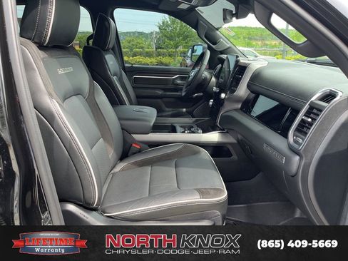 Used 2025 RAM 1500 Laramie w/ Night Edition AWD/4WD image 26