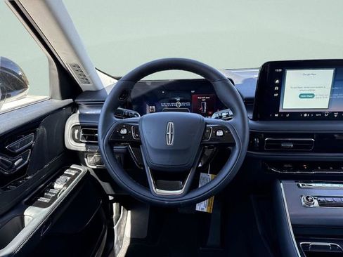 New 2026 Lincoln Aviator 2WD image 22