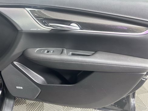 Certified 2022 Cadillac XT5 Sportv w/ Technology Package image 41