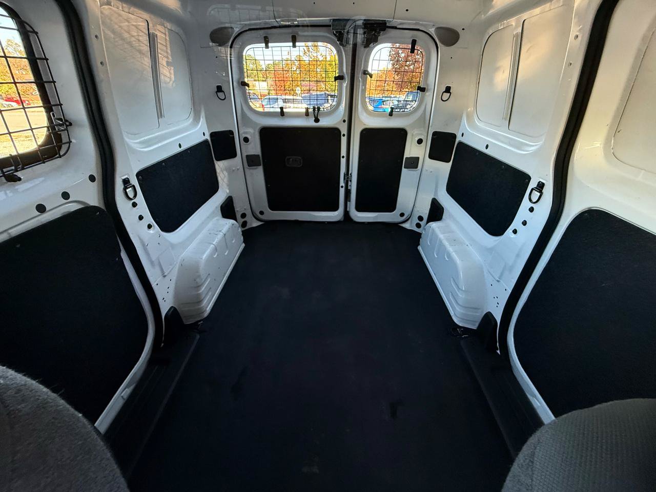 Used 2020 Nissan NV200 SV w/ Sliding Glass Door Package FWD image 26
