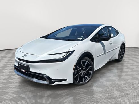 New 2026 Toyota Prius Plug-In Hybrid FWD image 1