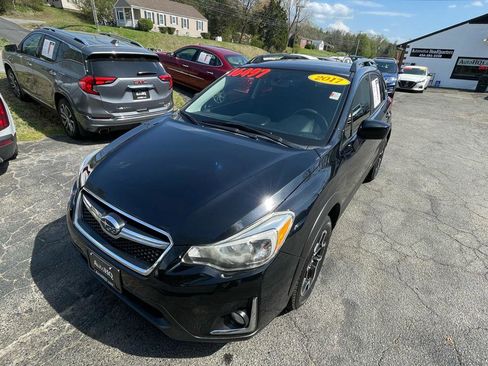 Used 2017 Subaru Crosstrek 2.0i Premium image 15