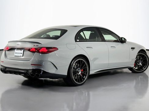 New 2026 Mercedes-Benz E 53 AMG e 4MATIC Sedan image 11