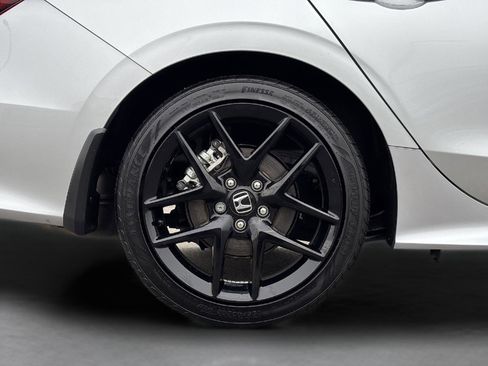 Certified 2025 Honda Civic Sport image 9
