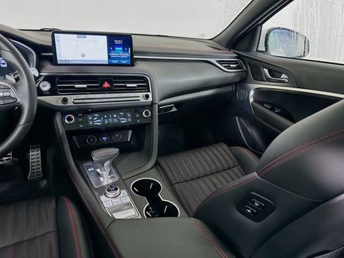 Certified 2025 Genesis G70 3.3T Advanced image 24