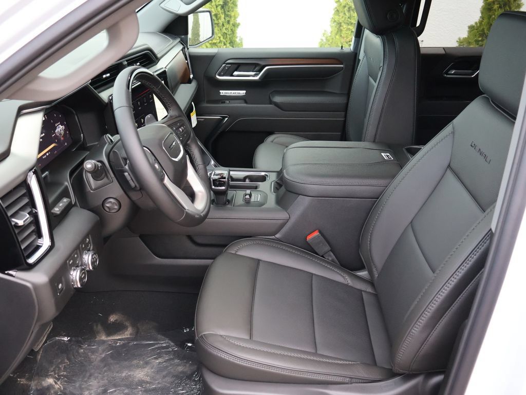 New 2026 GMC Sierra 1500 Denali w/ Technology Package AWD/4WD image 15
