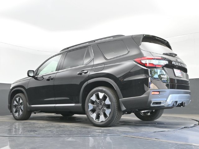 New 2026 Honda Pilot Touring image 21