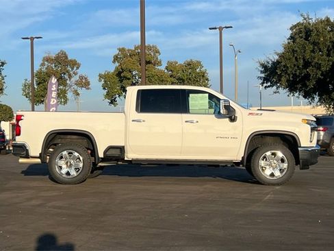 Used 2021 Chevrolet Silverado 2500 LTZ w/ LTZ Premium Package image 3