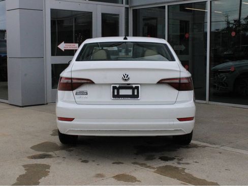 Used 2021 Volkswagen Jetta SEL FWD image 7