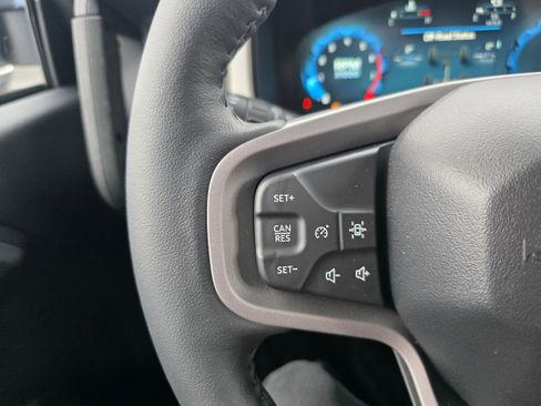 New 2025 Ford Bronco Outer Banks w/ Sasquatch Package image 16