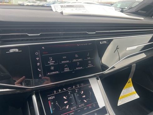 New 2026 Audi Q7 3.0T Prestige AWD/4WD image 16