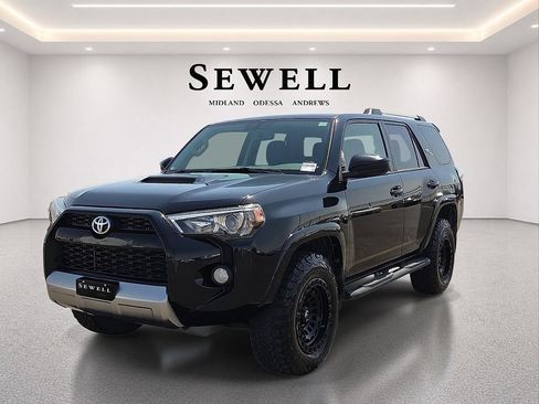 Used 2017 Toyota 4Runner TRD Off-Road AWD/4WD image 1