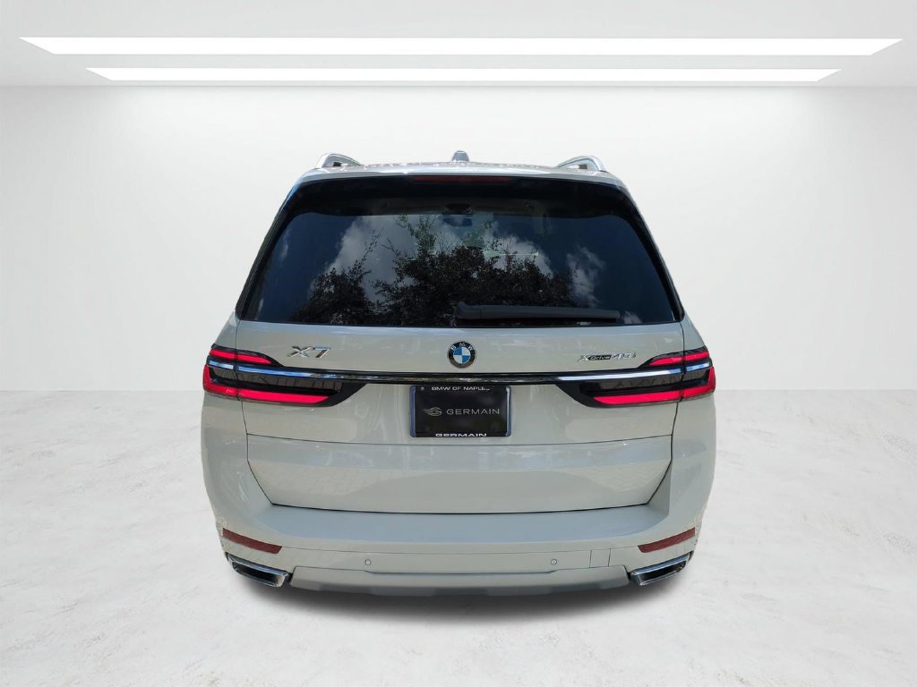 New 2026 BMW X7 xDrive40i w/ Premium Package AWD/4WD image 5