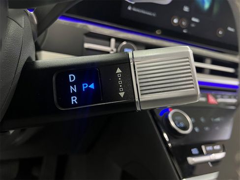 Used 2024 Hyundai Santa Fe Limited image 20