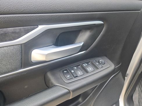 Used 2022 RAM 1500 Lone Star image 12