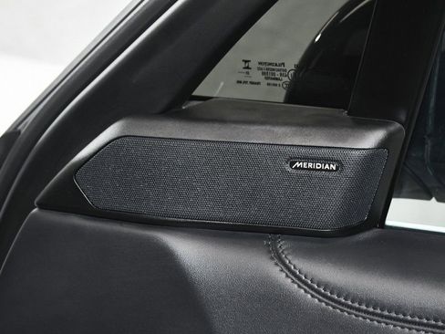 Used 2024 Land Rover Range Rover SE image 21