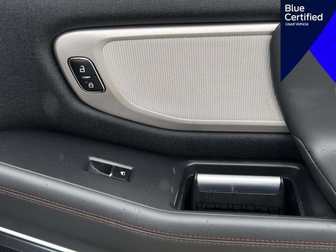 Certified 2025 Ford Expedition Active AWD/4WD image 20