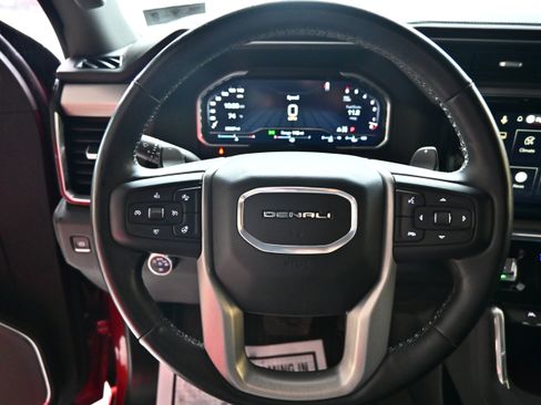 Used 2024 GMC Sierra 1500 Denali w/ Denali Reserve Package AWD/4WD image 17
