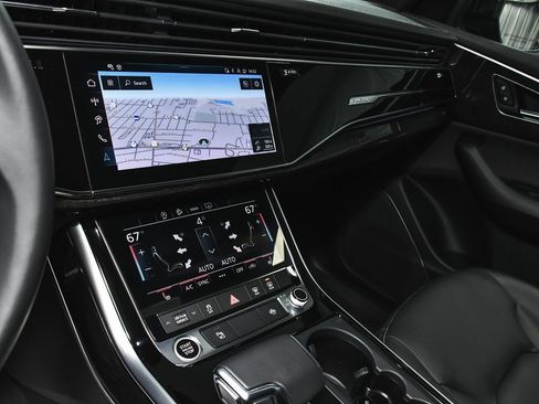 Used 2025 Audi Q8 Premium w/ Black Optic Package image 43