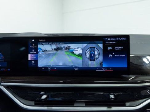 Certified 2023 BMW X7 xDrive40i w/ Premium Package image 18