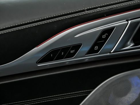 Used 2019 BMW M850i xDrive Convertible image 23