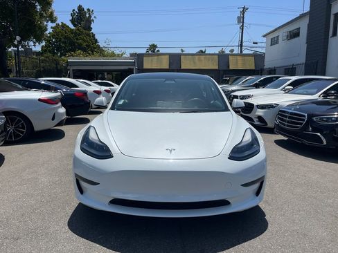 Used 2023 Tesla Model 3 Standard Range RWD image 2