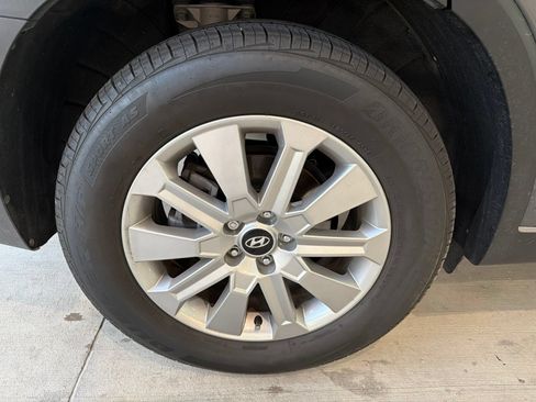 Used 2025 Hyundai Palisade SEL FWD image 13