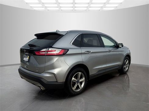 Used 2020 Ford Edge SEL w/ Convenience Package image 8