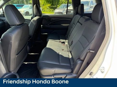 Used 2025 Honda Passport EX-L image 36