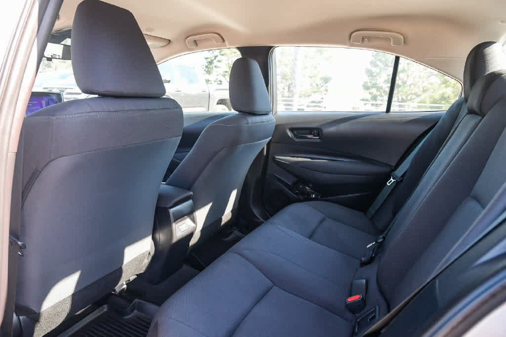 Certified 2025 Toyota Corolla LE FWD image 17