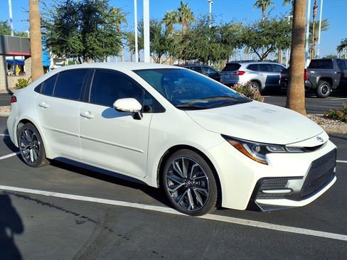 Used 2021 Toyota Corolla SE w/ Carpet Mat Package (TMS) image 5