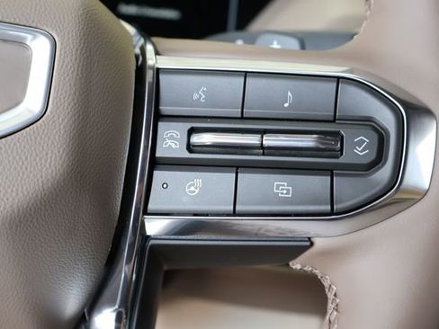 New 2026 GMC Yukon Denali RWD image 27