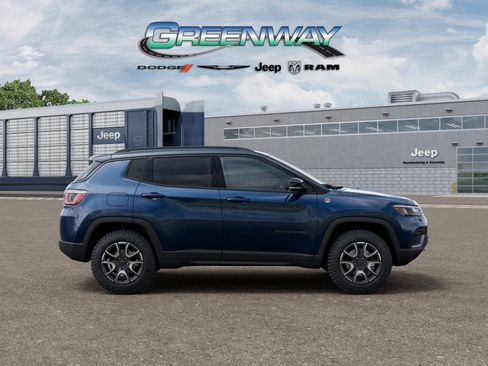 New 2026 Jeep Compass Trailhawk AWD/4WD image 21