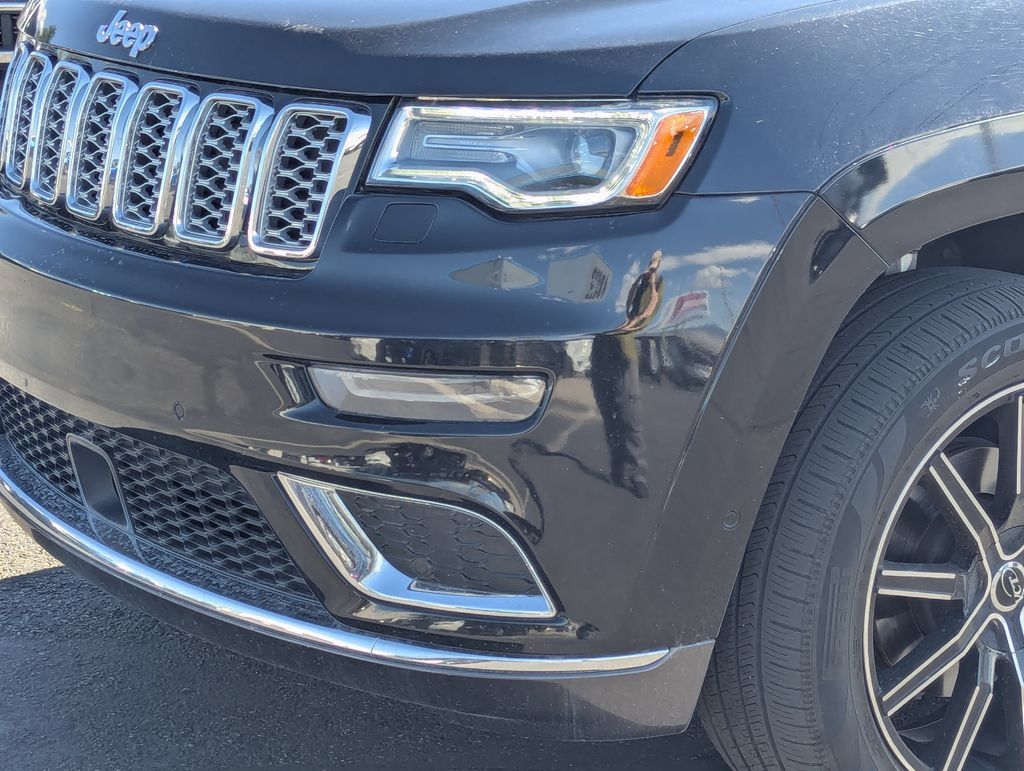 Used 2020 Jeep Grand Cherokee Summit AWD/4WD image 12