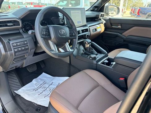 New 2026 Toyota 4Runner Limited image 7