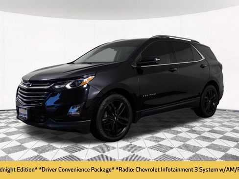 Used 2020 Chevrolet Equinox LT w/ Midnight Edition image 11