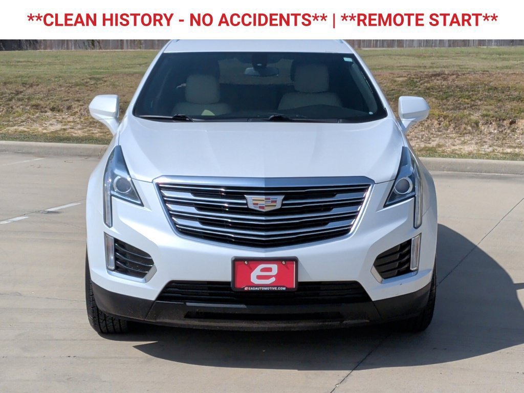 Used 2019 Cadillac XT5 FWD image 2