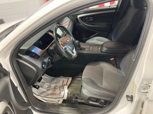 Used 2013 Ford Taurus SEL FWD image 16