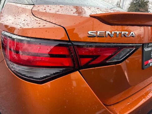 Used 2024 Nissan Sentra SR image 12