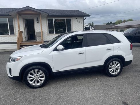 Used 2014 Kia Sorento EX w/ EX V6 Touring Package AWD/4WD image 1
