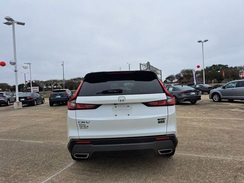 Used 2025 Honda CR-V Sport image 6