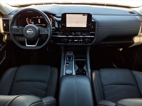 Used 2023 Nissan Pathfinder Platinum w/ Lighting Package (N93) image 29