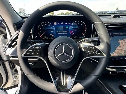 New 2025 Mercedes-Benz E 450 4MATIC All-Terrain Wagon image 18