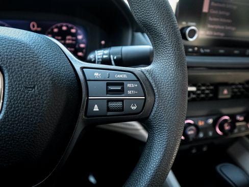 Used 2024 Honda Accord EX image 20