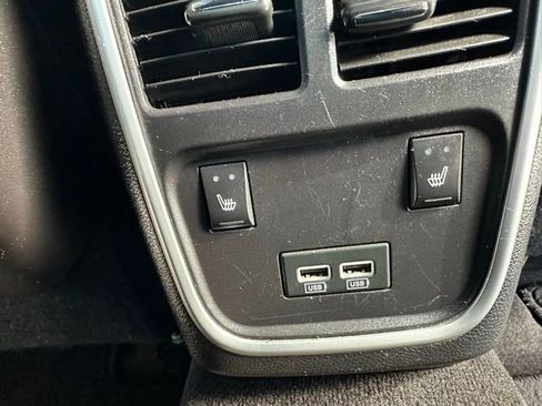 Used 2015 Dodge Charger R/T w/ Plus Group image 20