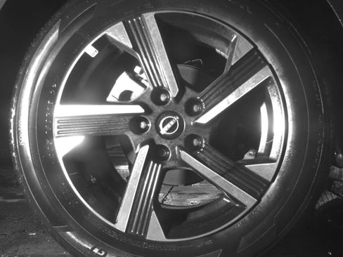 Used 2025 Nissan Sentra SV FWD image 18