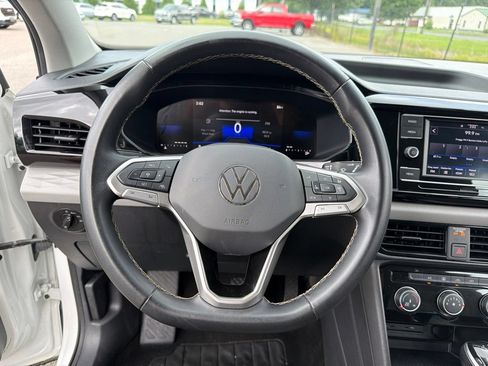 Used 2024 Volkswagen Taos S FWD image 15